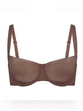 SKIMS NWT - unlined balconette bra. Size 44D